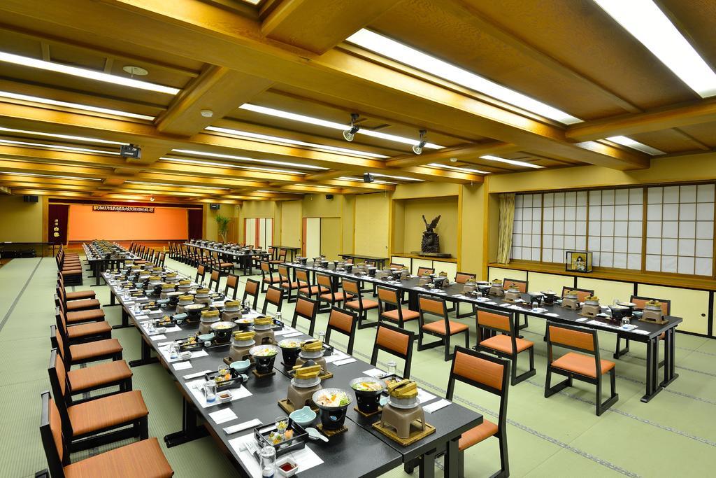 Hotel Nishiki-No-Yu Jimotoya à Matsumoto Extérieur photo